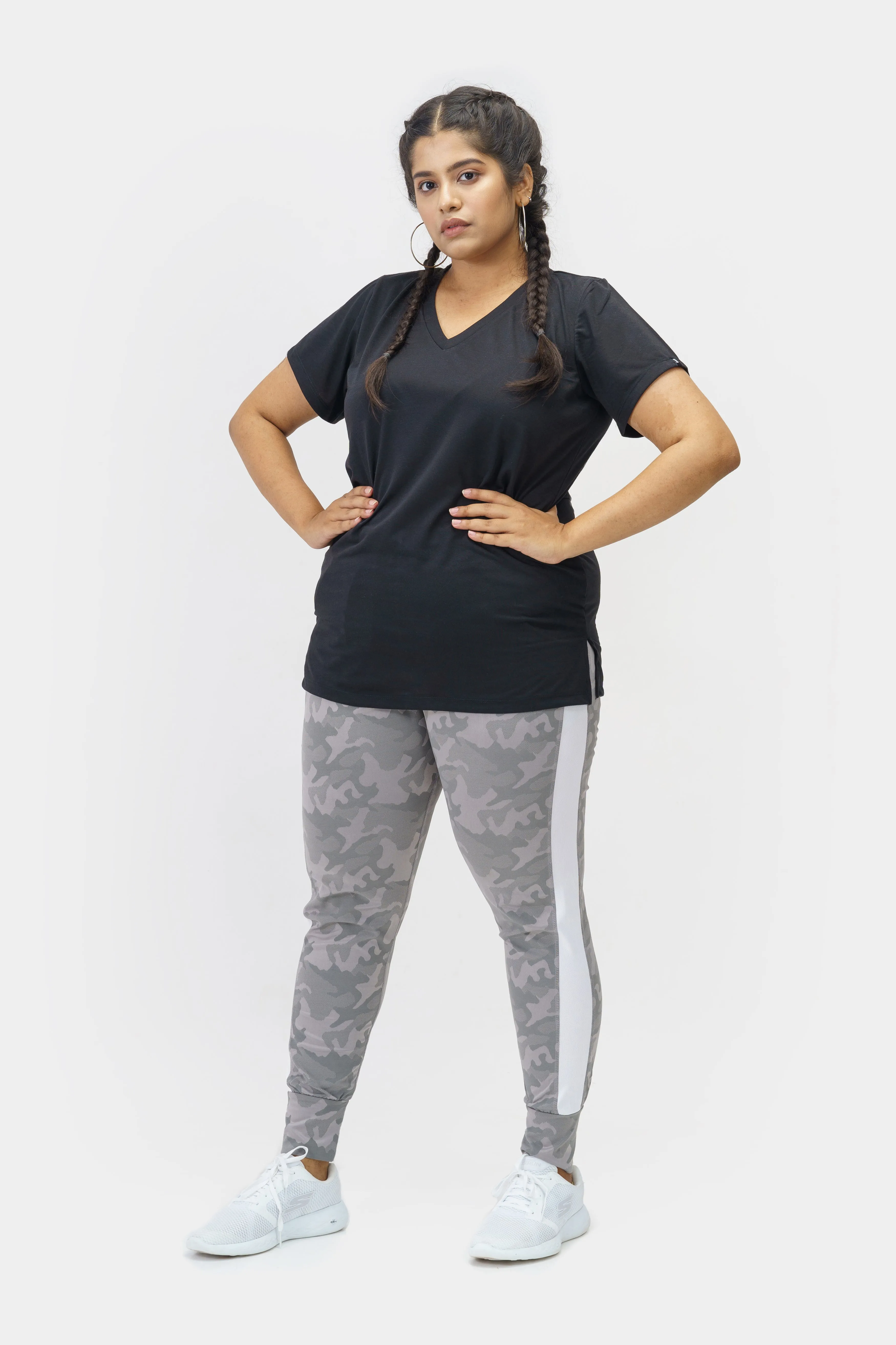 The Girlfriend Tee: Black