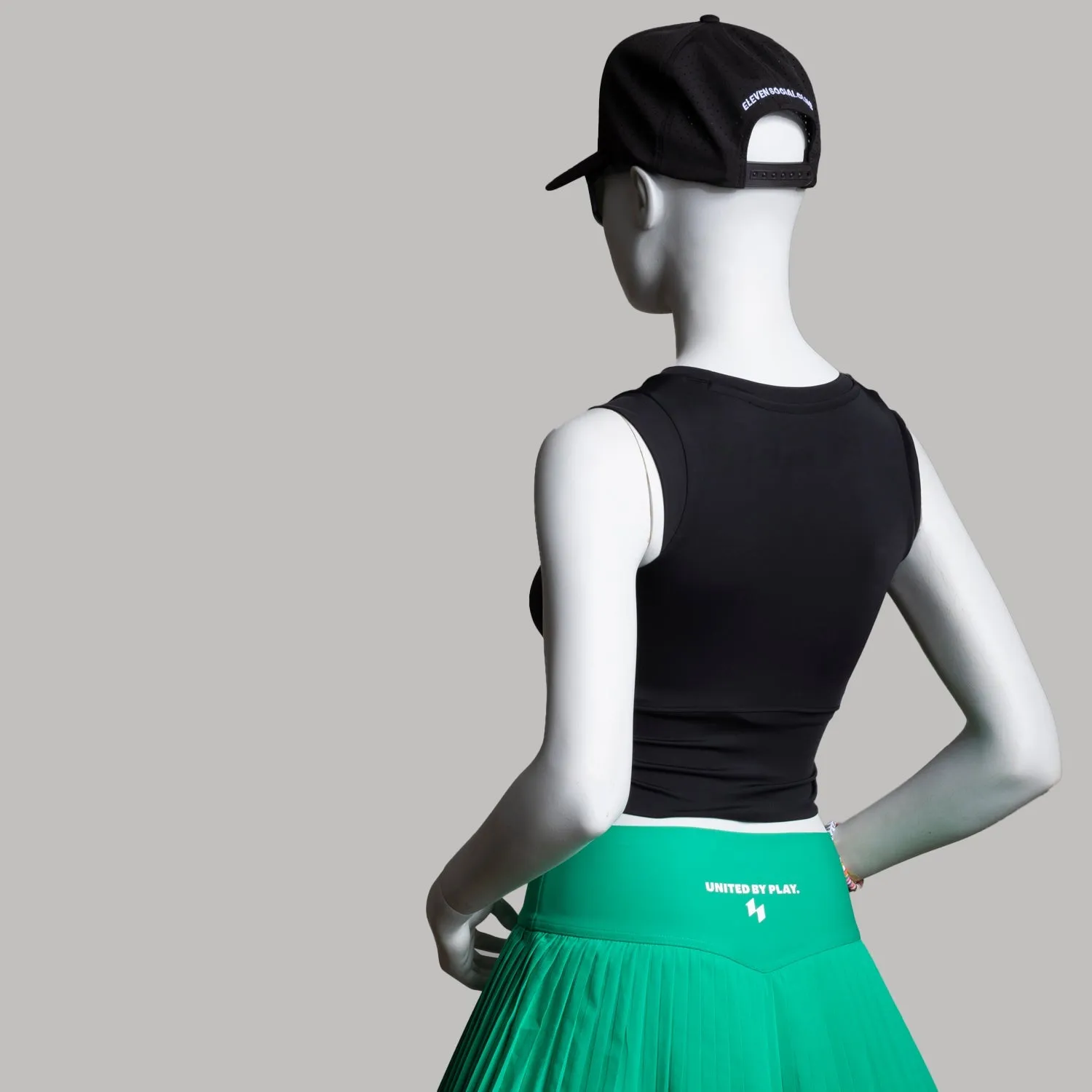 The Jade Cropped Performance Tank (Top Vest)