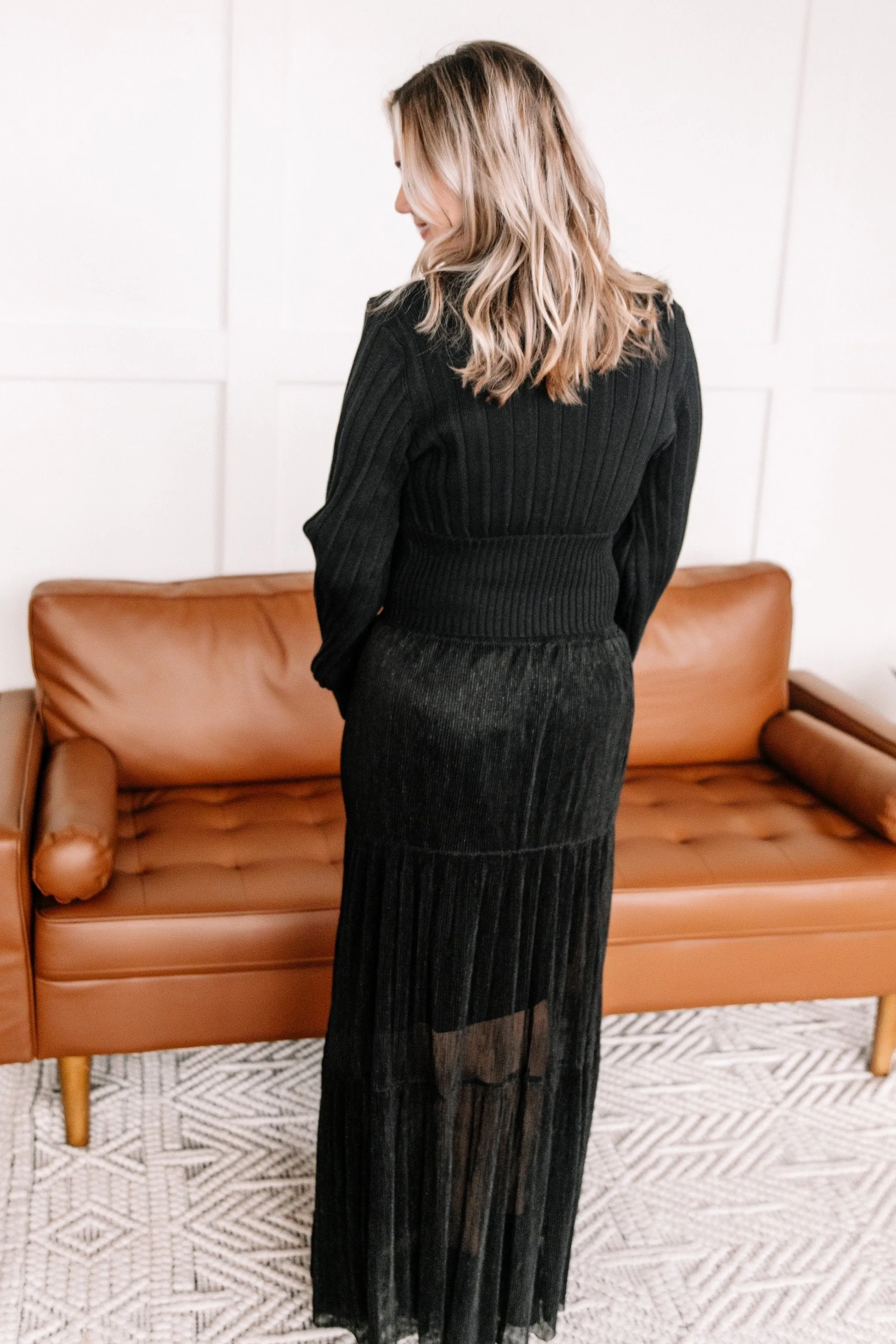 Turn Back Time Cardigan In Black