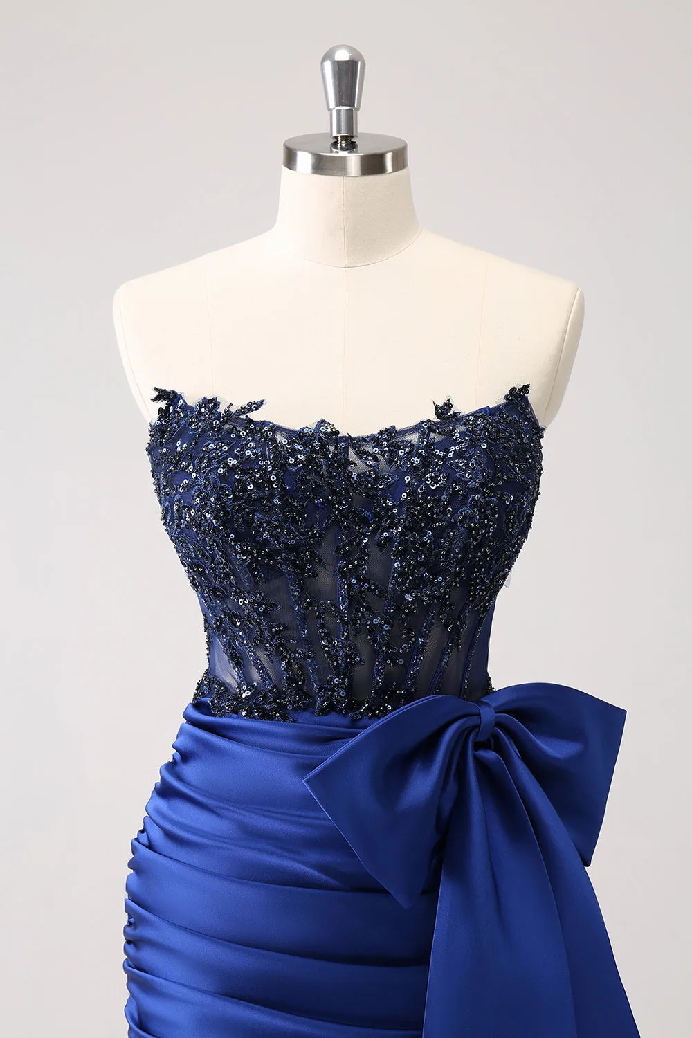 Unique Peacock Tight Strapless Corset Pleated Beaded Homecoming Dress with Bowknot