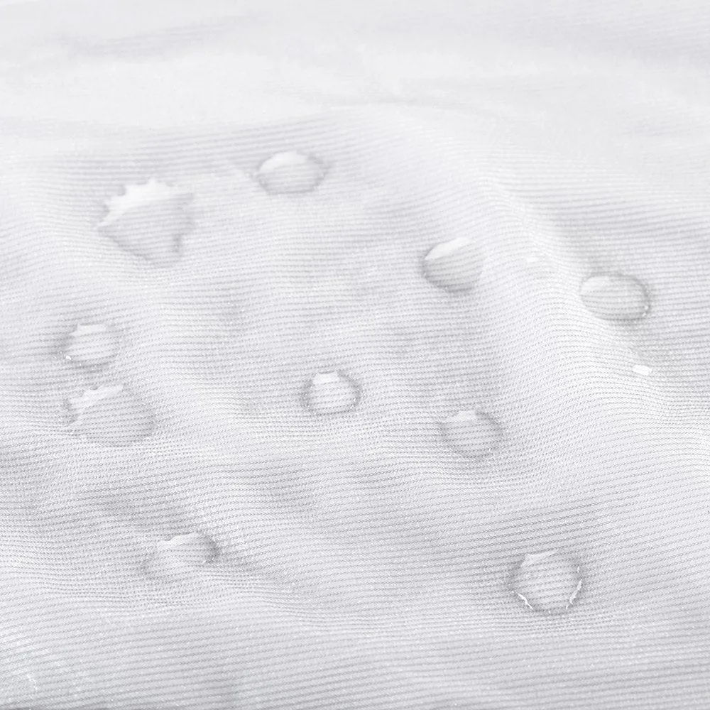 Windproof lightweight cape