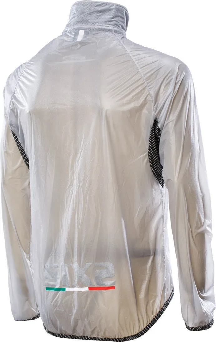 Windproof lightweight cape