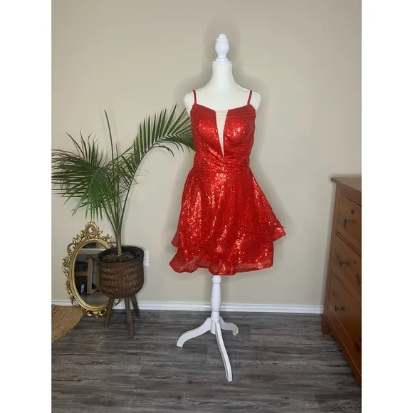 Womens’s Sequin Short Prom Dress with Spaghetti Straps