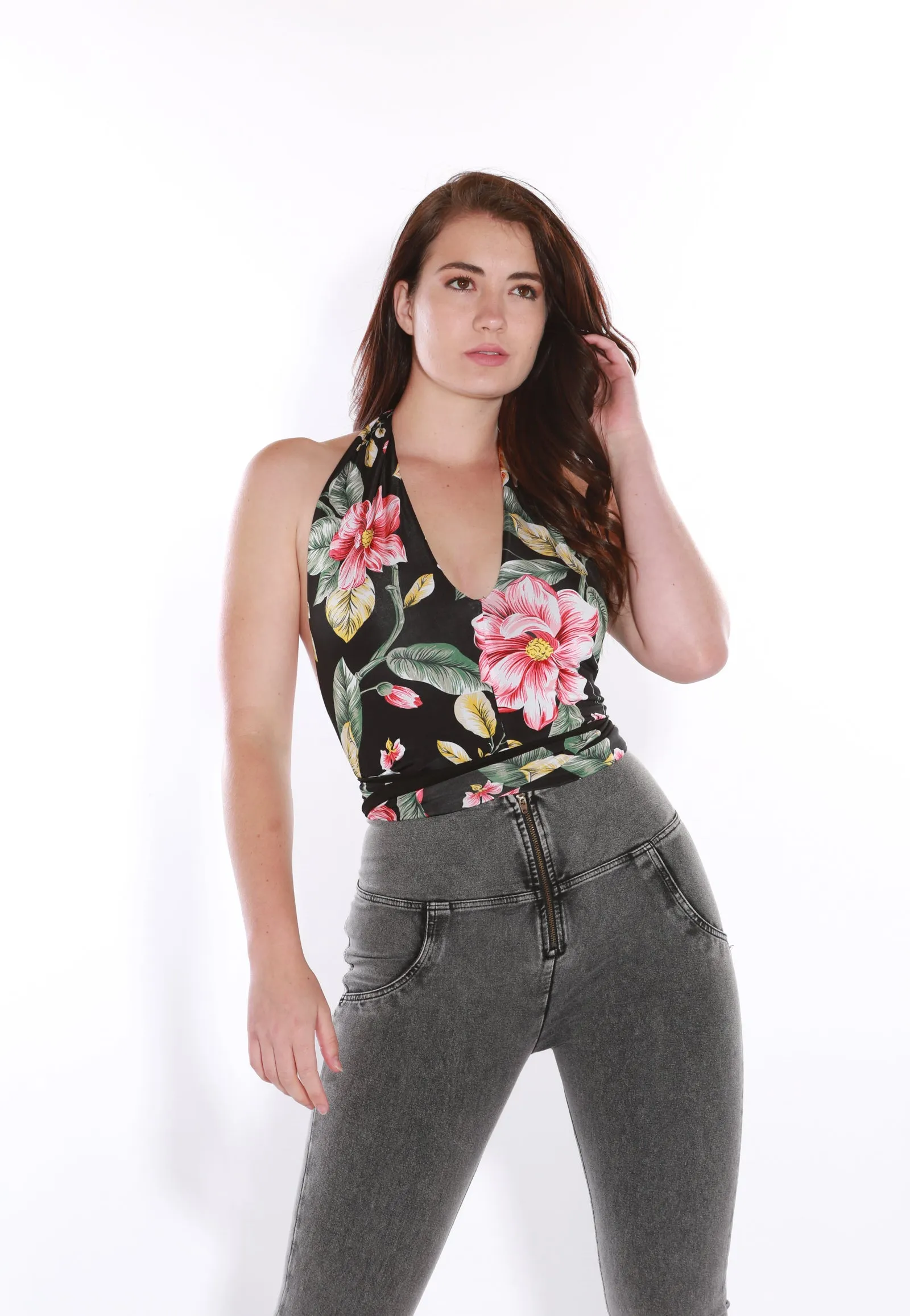 Wrap top - Halterneck Freesize- Black Lilly
