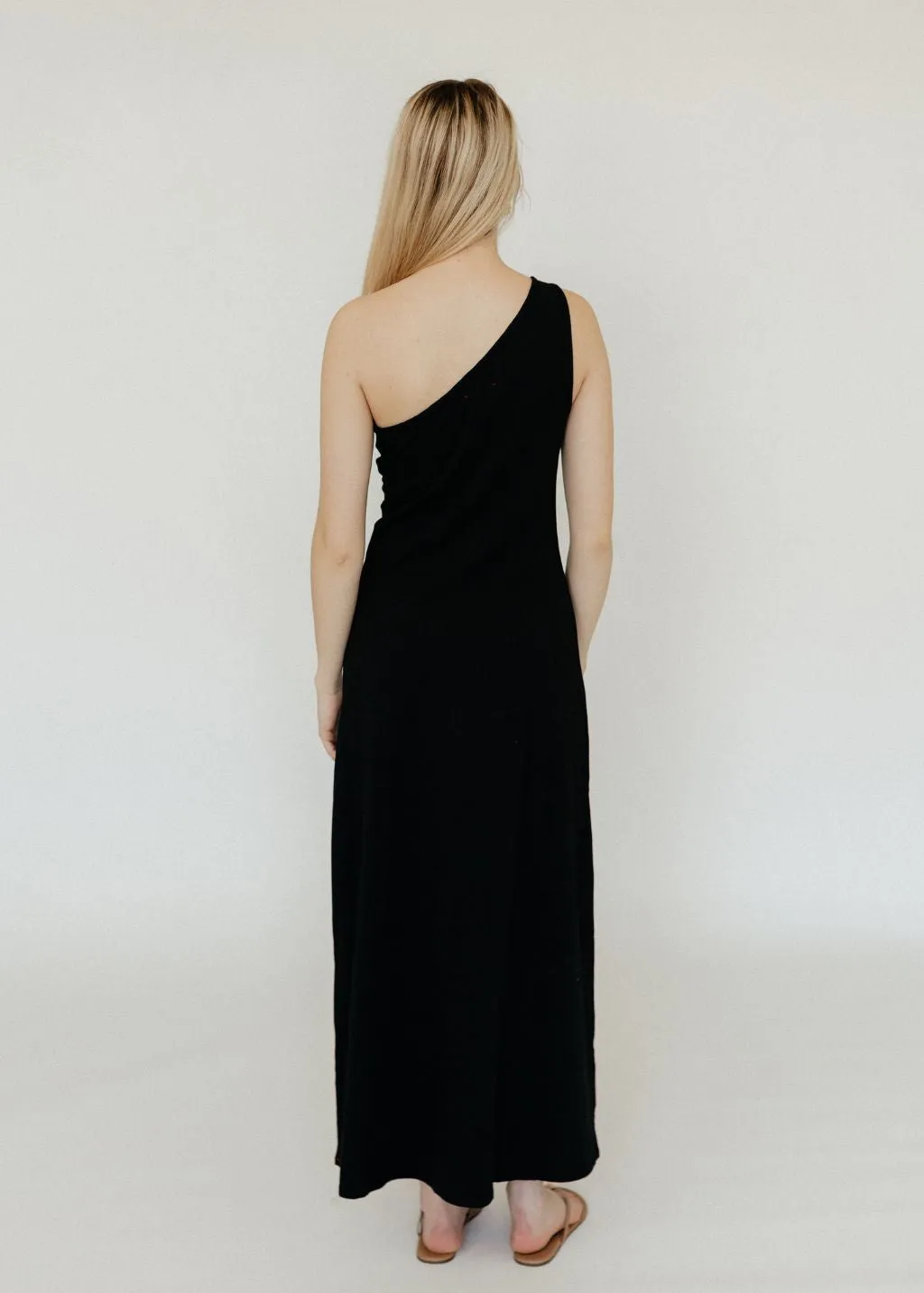 Xírena Genevieve Dress in Black
