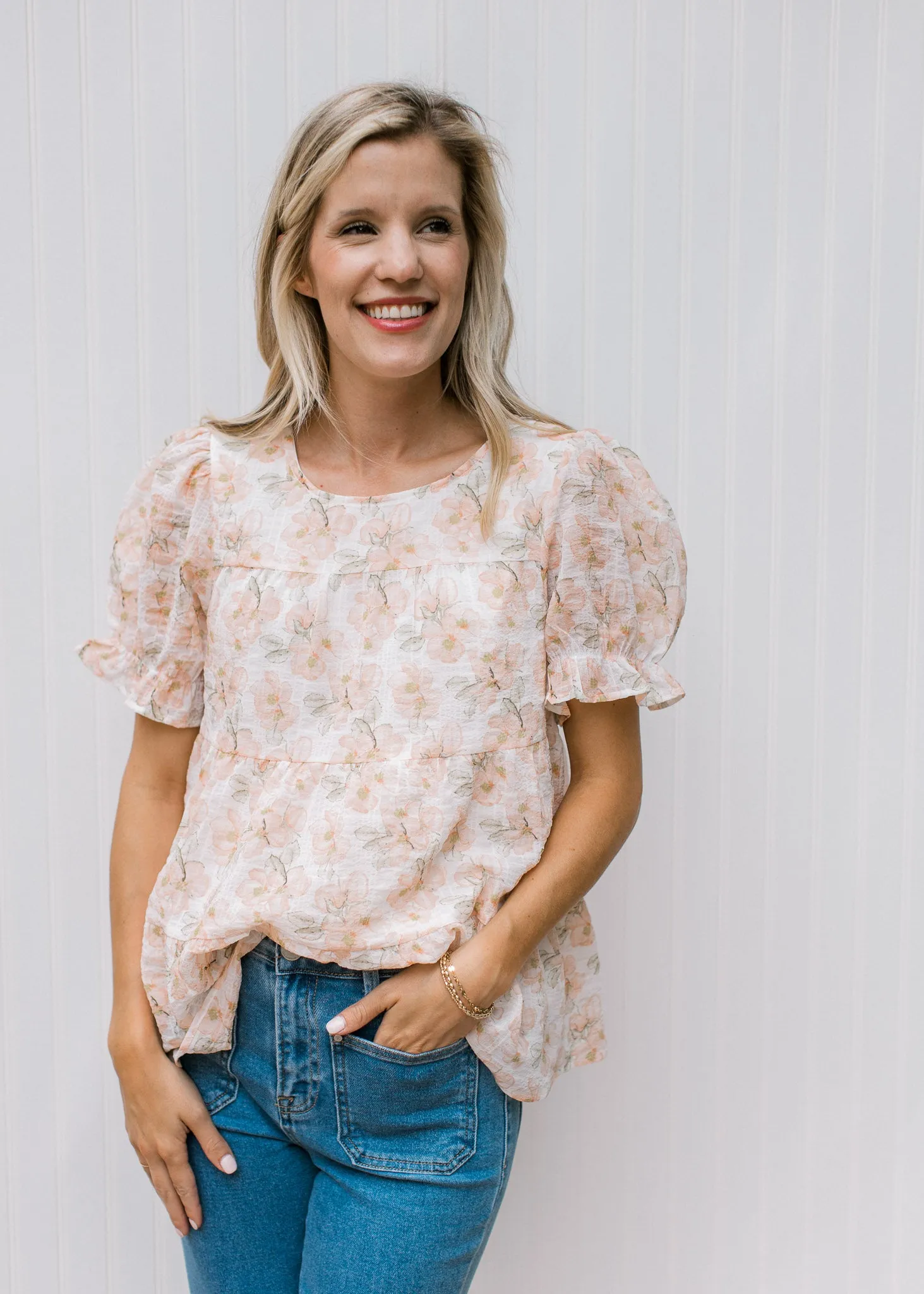 XZ Watercolor Peach Flower Top
